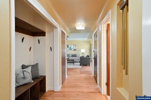 1440 Laurel Heights Dr NW, Albany, OR 97321