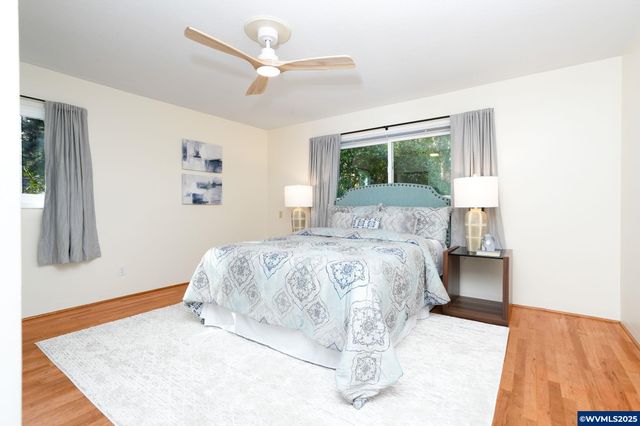 1440 Laurel Heights Dr NW, Albany, OR 97321