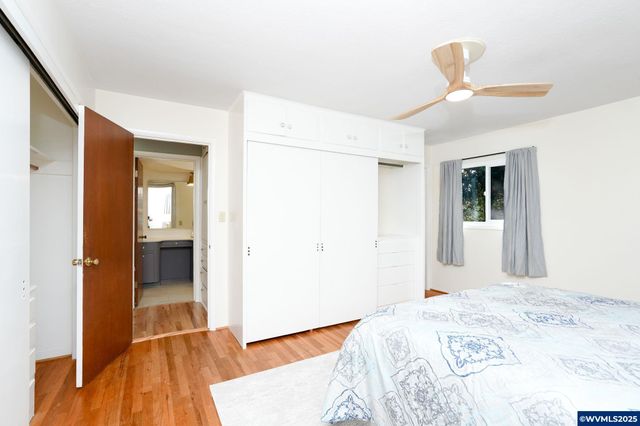 1440 Laurel Heights Dr NW, Albany, OR 97321