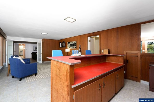 1440 Laurel Heights Dr NW, Albany, OR 97321