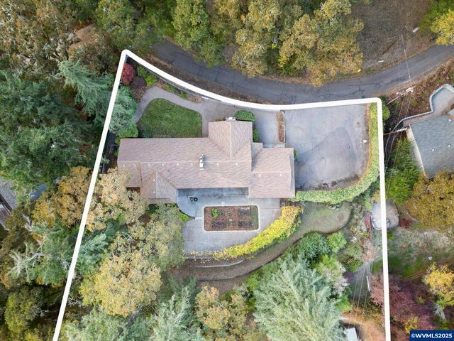 1440 Laurel Heights Dr NW, Albany, OR 97321