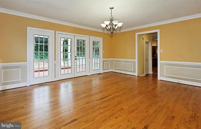 7204 QUIET CV, Annandale, VA 22003