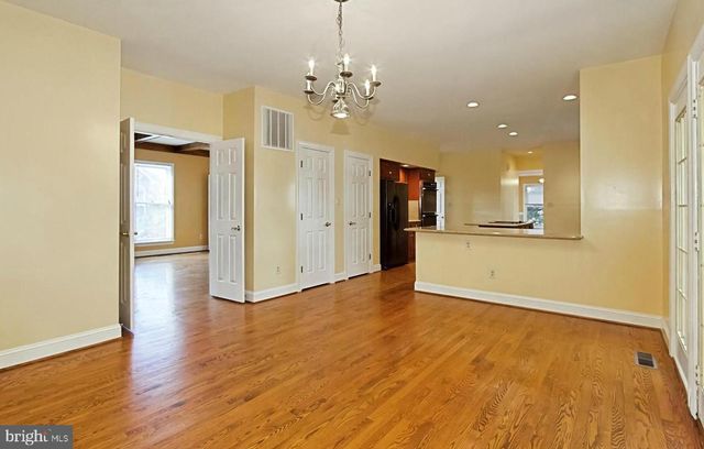 7204 QUIET CV, Annandale, VA 22003