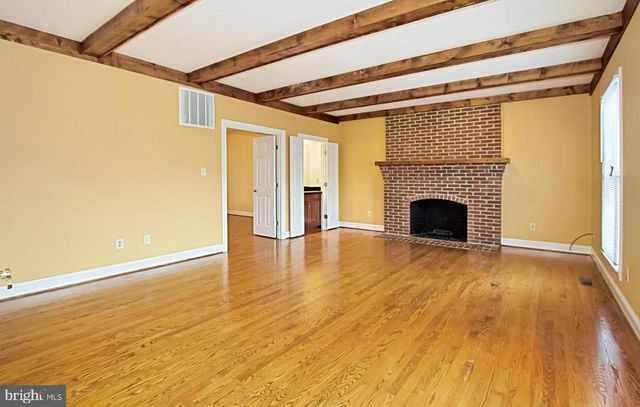 7204 QUIET CV, Annandale, VA 22003