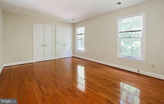 7204 QUIET CV, Annandale, VA 22003