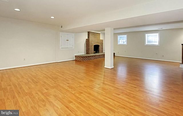 7204 QUIET CV, Annandale, VA 22003