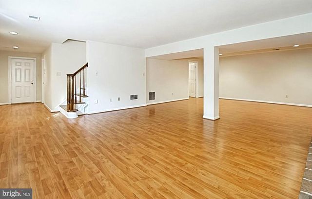 7204 QUIET CV, Annandale, VA 22003