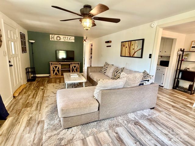 12 Powell Street, Asheville, NC 28806