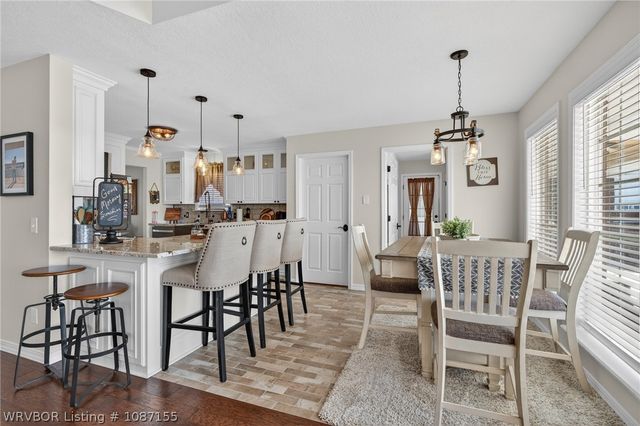 3311 Ashebury Point, Greenwood, AR 72936