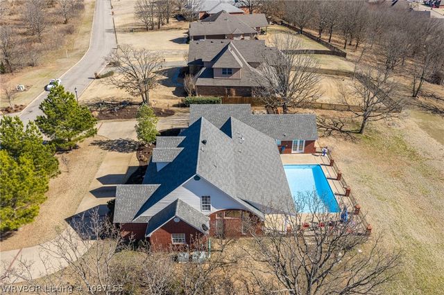 3311 Ashebury Point, Greenwood, AR 72936