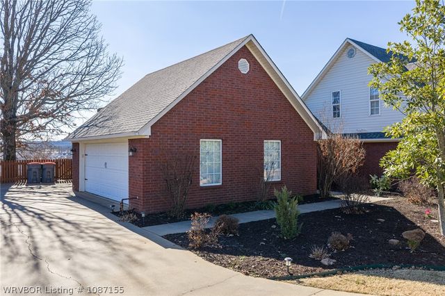 3311 Ashebury Point, Greenwood, AR 72936