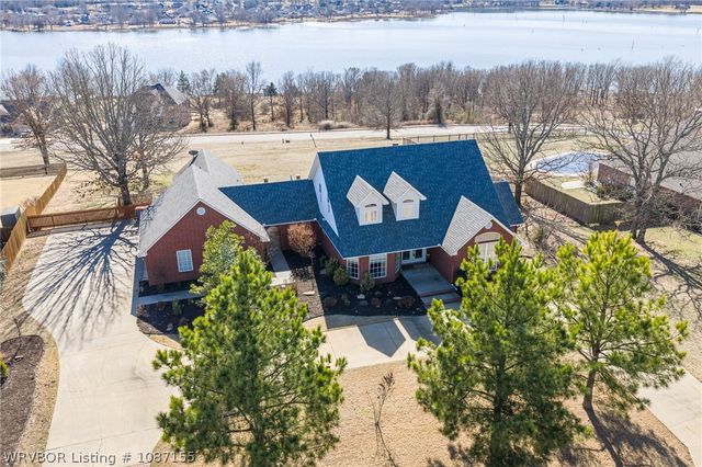 3311 Ashebury Point, Greenwood, AR 72936