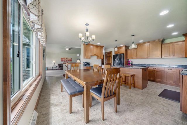 N984 GLENNVIEW DRIVE, Greenville, WI 54942