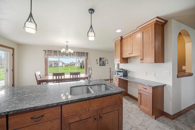 N984 GLENNVIEW DRIVE, Greenville, WI 54942