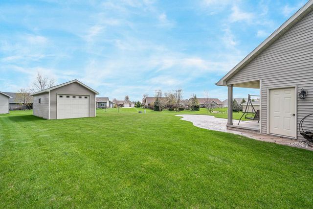 N984 GLENNVIEW DRIVE, Greenville, WI 54942