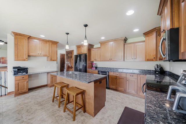 N984 GLENNVIEW DRIVE, Greenville, WI 54942