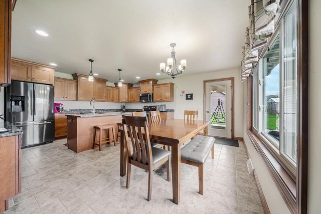 N984 GLENNVIEW DRIVE, Greenville, WI 54942