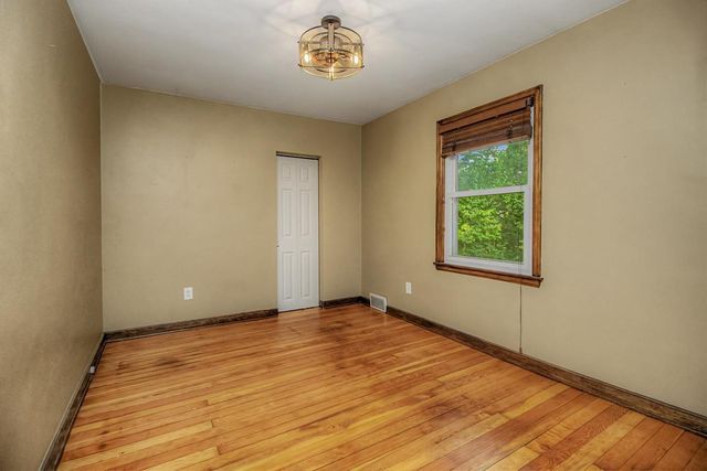 6140 Saint Croix Avenue N, Golden Valley, MN 55422