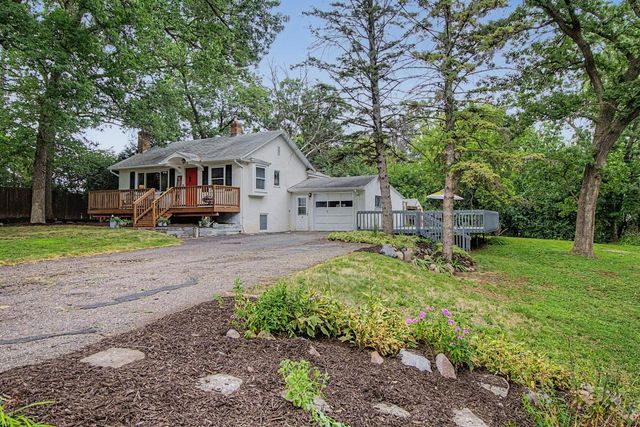 6140 Saint Croix Avenue N, Golden Valley, MN 55422