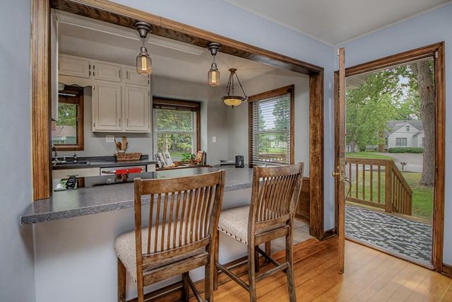 6140 Saint Croix Avenue N, Golden Valley, MN 55422