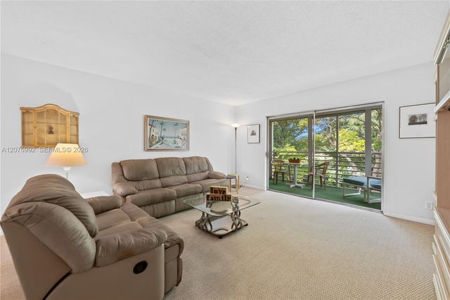 8305 NW 61st Street C303, Tamarac, FL 33321