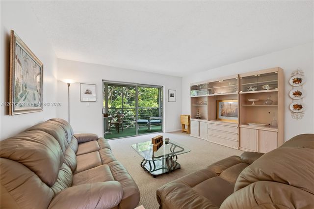 8305 NW 61st Street C303, Tamarac, FL 33321