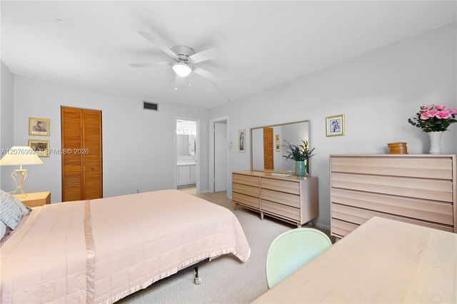 8305 NW 61st Street C303, Tamarac, FL 33321