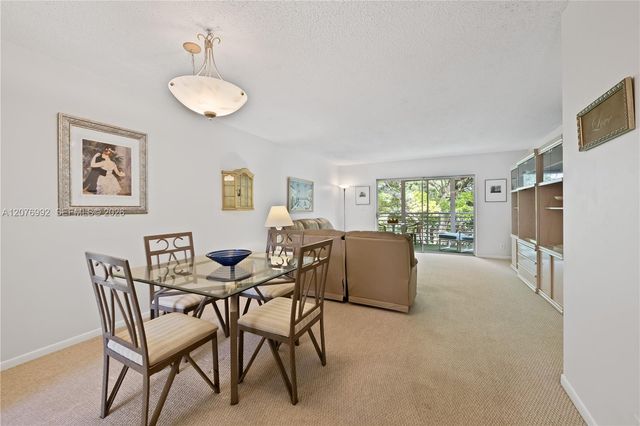 8305 NW 61st Street C303, Tamarac, FL 33321