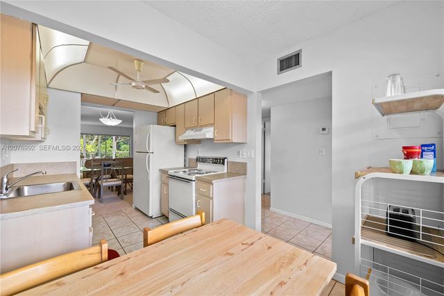 8305 NW 61st Street C303, Tamarac, FL 33321