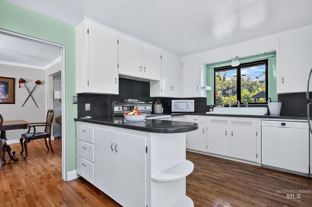 1801 N Hilton St, Boise, ID 83706