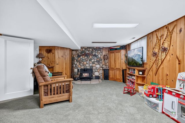 1801 N Hilton St, Boise, ID 83706