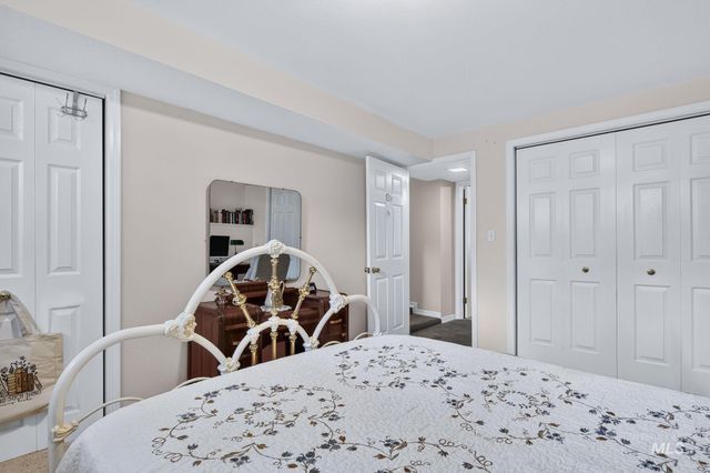 1801 N Hilton St, Boise, ID 83706