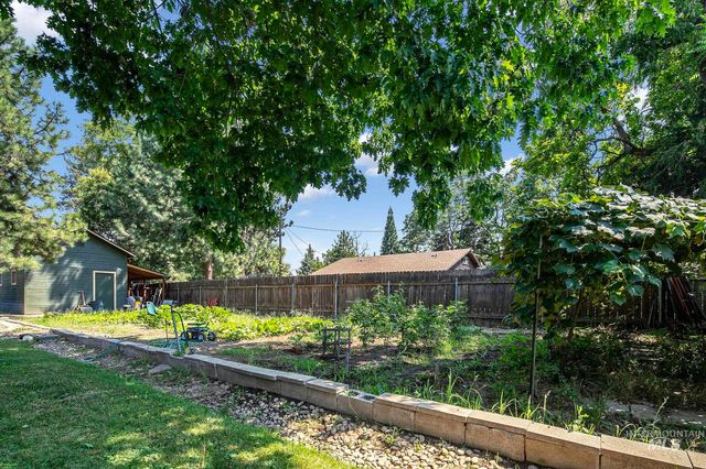 1801 N Hilton St, Boise, ID 83706