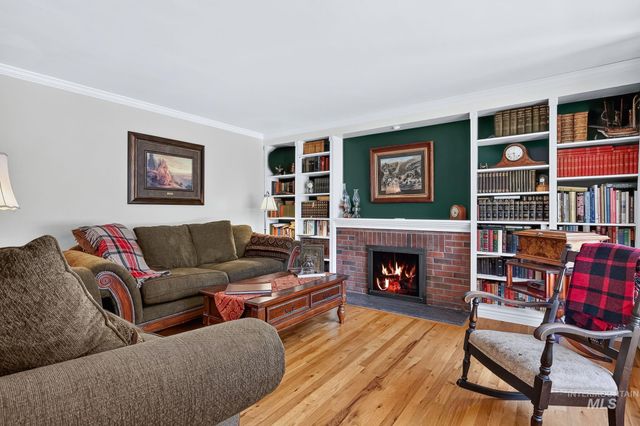 1801 N Hilton St, Boise, ID 83706