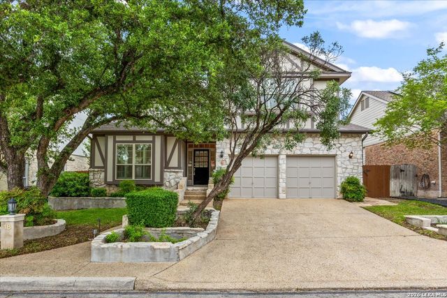 18 COURT CIR, San Antonio, TX 78209