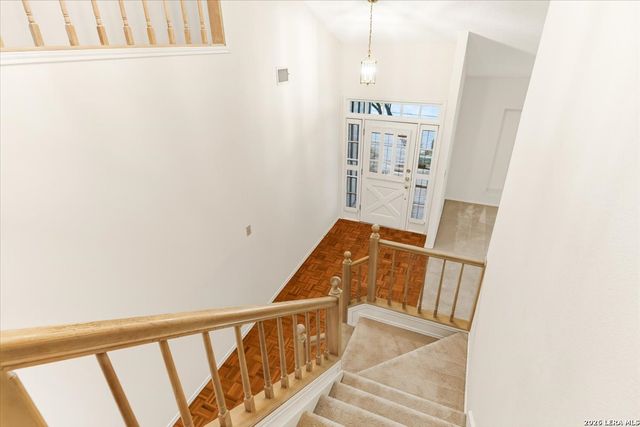 18 COURT CIR, San Antonio, TX 78209
