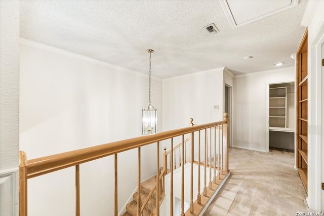 18 COURT CIR, San Antonio, TX 78209