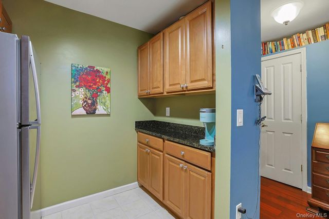 1310 Round Pointe Drive, Haverstraw, NY 10927