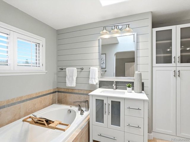 3825 Quail Ct, Wheat Ridge, CO 80033