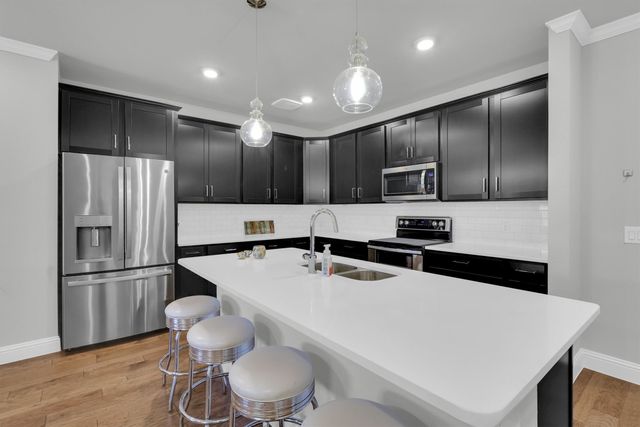 651 N Watters Road 2105, Allen, TX 75013