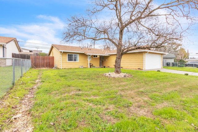 4355 Penwith Way, North Highlands, CA 95660