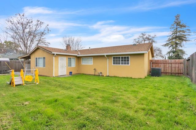 4355 Penwith Way, North Highlands, CA 95660