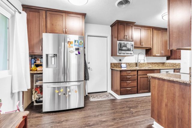 4355 Penwith Way, North Highlands, CA 95660