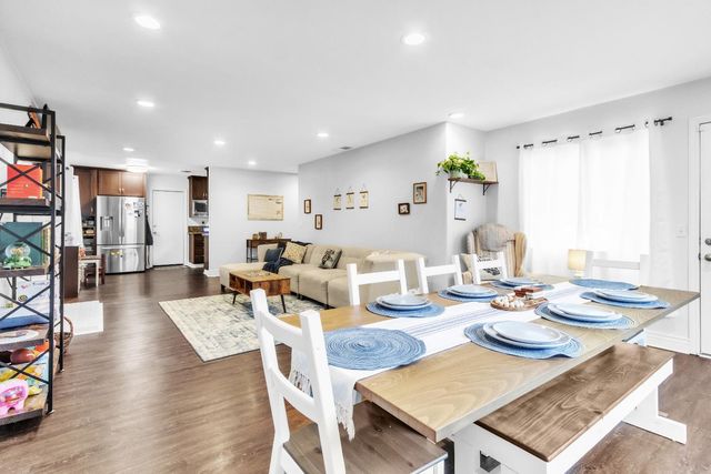 4355 Penwith Way, North Highlands, CA 95660