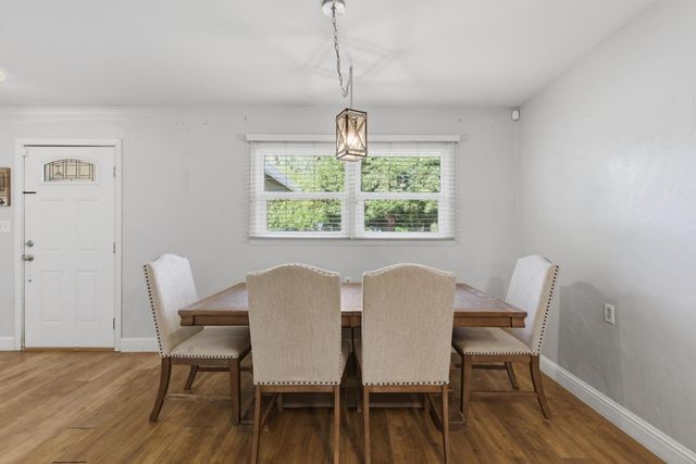 930 Jones Rd, Yuba City, CA 95991