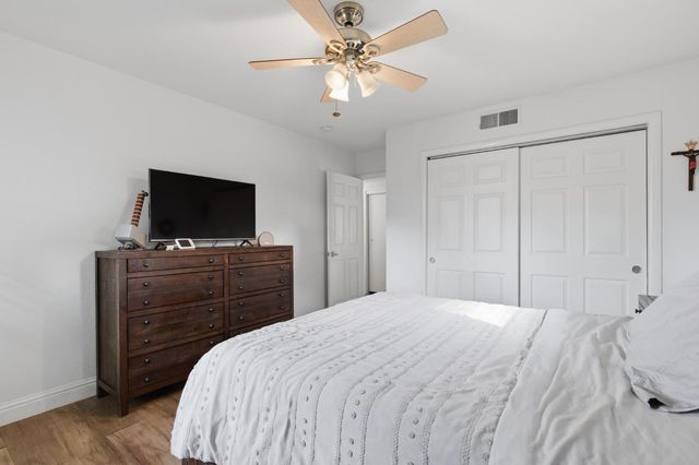 930 Jones Rd, Yuba City, CA 95991