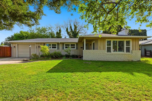 930 Jones Rd, Yuba City, CA 95991