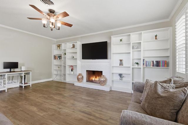 930 Jones Rd, Yuba City, CA 95991