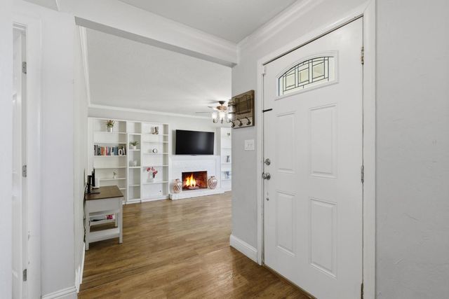 930 Jones Rd, Yuba City, CA 95991