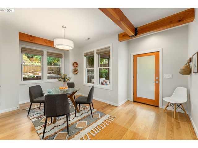 3646 Se Martins St, Portland, OR 97202